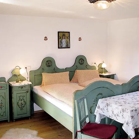 Haus Unteraigen 120s בית נופש *